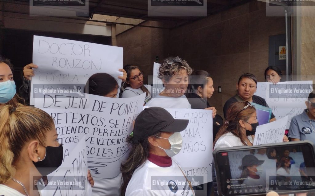 Con manifestación, exigen al Semefo de Orizaba entregar dos cuerpos