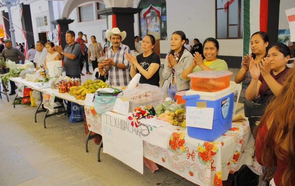 Realizan en Zongolica el Primer Mercado Solidario