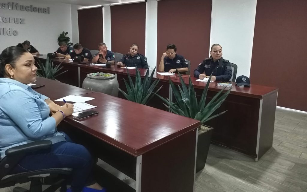 Continúa la capacitación a personal policiaco de Nogales