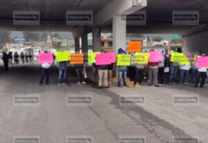 Taxistas del centro de Veracruz se manifiestan contra los abusos policiacos