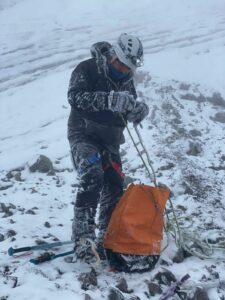 Se extravía grupo de alpinistas en el Pico de Orizaba; una muere