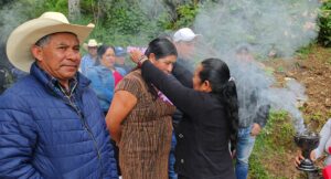 Inauguran pavimentación y alumbrado público en Tenexapa, Xoxocotla