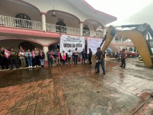 Arranca la remodelación Parque Central de Rafael Delgado