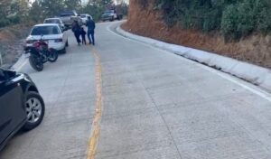 Inauguran pavimentación del tramo carretero Quechulingo-Ocotlamanca en Atlahuilco