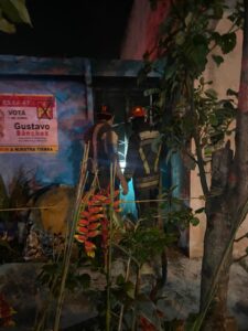 Se incendia vivienda en Ciudad Mendoza