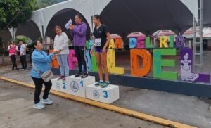 Con una carrera de Atletismo, arranca la Feria Patronal Rafael Delgado 2025