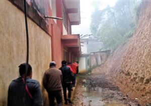 Autoridades de Mixtla de Altamirano se previenen de posibles afectaciones ante la próxima temporada de lluvias y huracanes