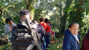 Volcadura de autobús deja al menos 19 lesionados en El Naranjal