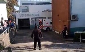 Volcadura de autobús deja al menos 19 lesionados en El Naranjal