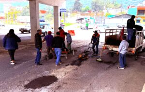Deterioro vial obliga a Nogales a iniciar bacheo emergente