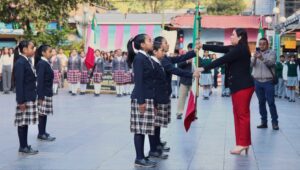 Llaman en Zongolica a fortalecer identidad nacional desde la infancia