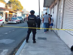 Masculino lesionado por arma de fuego al interior de bar en Orizaba