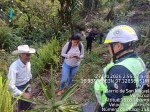 Actuación oportuna evita que incendio de pastizal se extendiera en La Perla